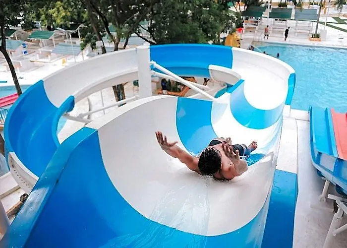 Hotel Excellance And Wave Pool 5*