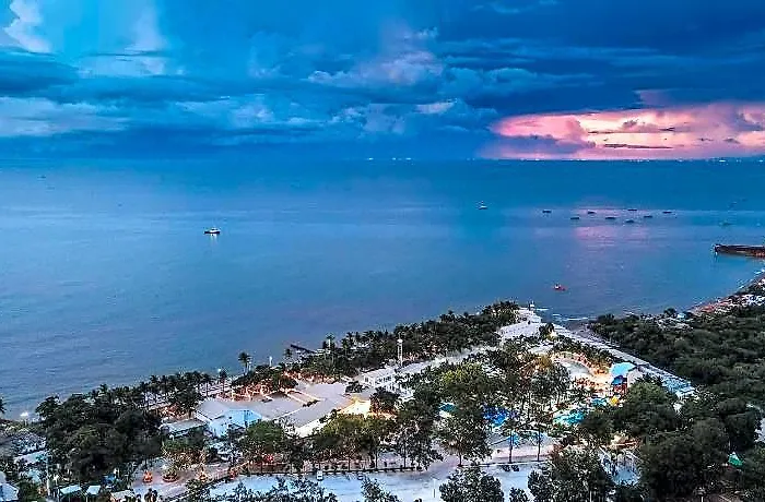Excellance And Wave Pool 5* Manila