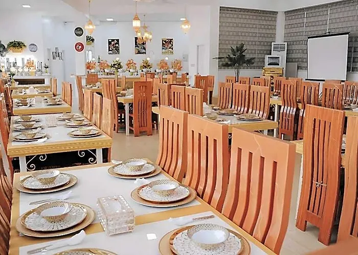 Excellance And Wave Pool Hotel 5*